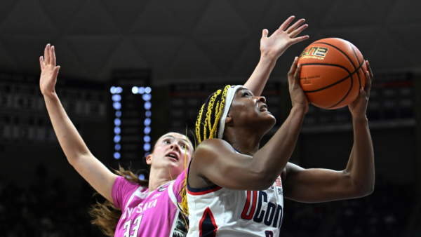 Canada’s Aaliyah Edwards scores 20 points as UConn beats Creighton