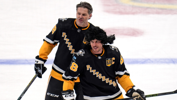 Did Jaromir Jagr have the best mullet in NHL history?