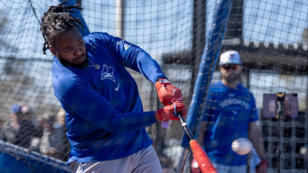 First look at Vladdy smashing batting practice, with Justin Turner looking on